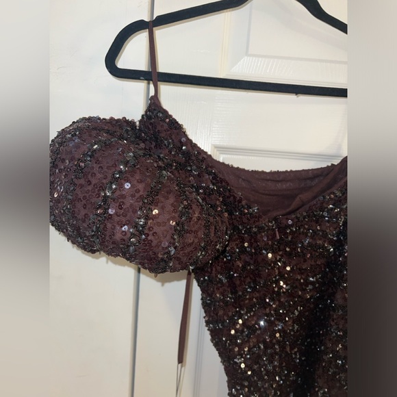 Rachel Gilbert Phoebe One-Shoulder Mini Embellished Chocolate AU1/US4 NWT - Picture 7 of 9